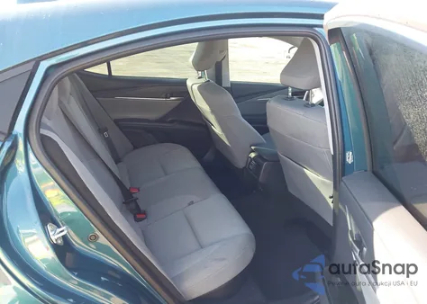 2025 Toyota Camry Le z USA, uszkodzony, nr VIN 4T1DAACK7SU616741